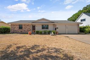 3504 Carriage Hill Drive