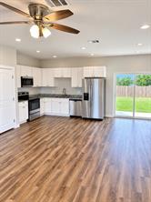 3840 Skylane Avenue - Photo 3