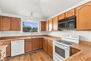648 Coats Street - Photo 8