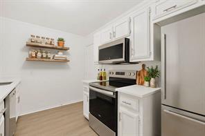130 Graystone Place - Photo 14