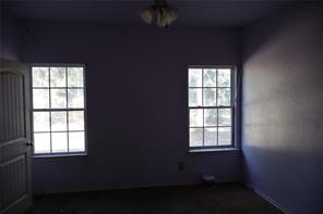 127 LYNNE - Photo 5