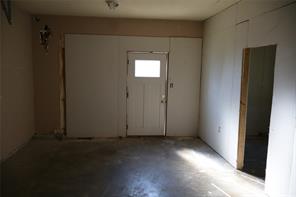 127 LYNNE - Photo 9