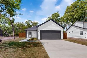 1308 E Collin Street