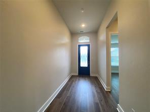 852 Reynolds Drive - Photo 2