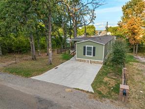 140 Southlake Drive - Photo 3