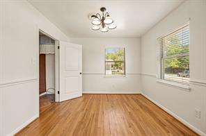 1134 Usher Street - Photo 14