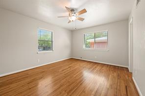 1134 Usher Street - Photo 22