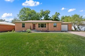 1134 Usher Street - Photo 38