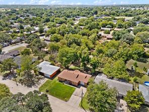 1134 Usher Street - Photo 5