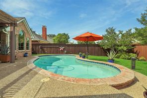 942 Village Parkway - Photo 11