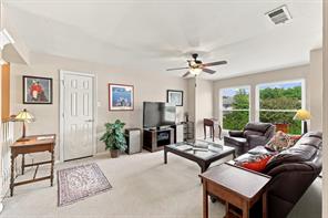 942 Village Parkway - Photo 27