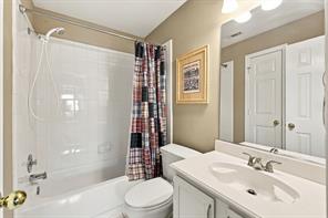 942 Village Parkway - Photo 28
