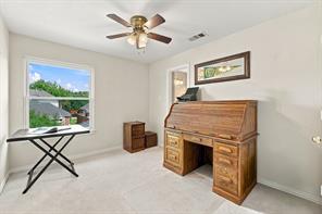 942 Village Parkway - Photo 32