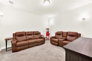 915 Blueberry Way - Photo 10