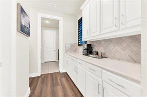 915 Blueberry Way - Photo 8