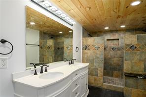 491 Black Forest Drive - Photo 22