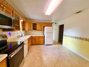 502 N Sixth Street - Photo 6