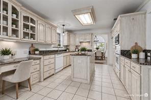2508 Peach Blossom Court - Photo 10