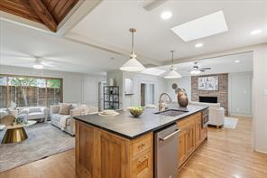 541 Briarglen Drive - Photo 18
