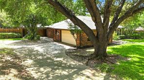 541 Briarglen Drive - Photo 39