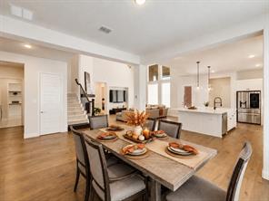 508 N Pecan Parkway - Photo 3