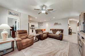 705 Whitecomb Lane - Photo 6