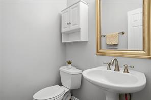 852 Aberdeen Court - Photo 11
