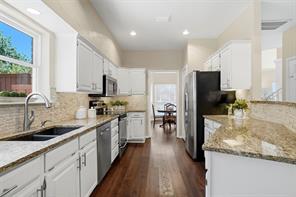 852 Aberdeen Court - Photo 8