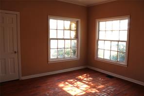400 E Main Street - Photo 10