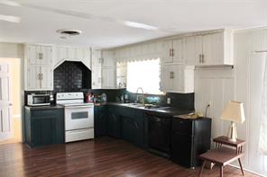 400 E Main Street - Photo 16
