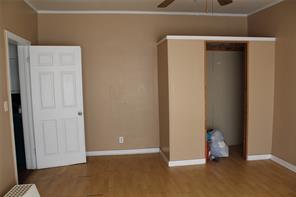 400 E Main Street - Photo 22