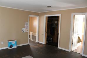 400 E Main Street - Photo 25