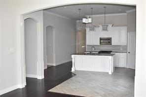 1009 Olivia Drive - Photo 9