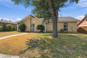 1444 Applegate Drive - Photo 2