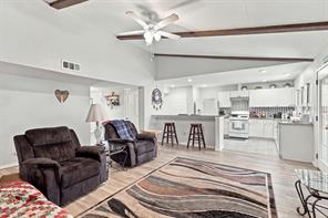 1444 Applegate Drive - Photo 5