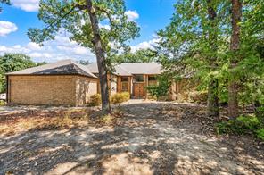 1653 creekside Drive
