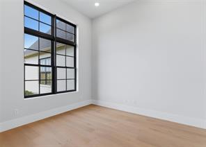 2608 Southbay - Photo 37