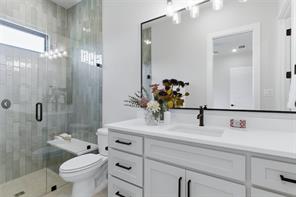2608 Southbay - Photo 6