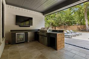 333 Renaissance Lane - Photo 34