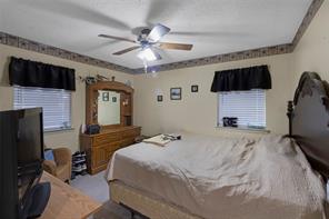 535 Thrush Avenue - Photo 11