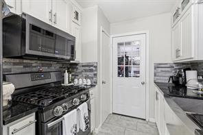 450 Price Drive - Photo 11