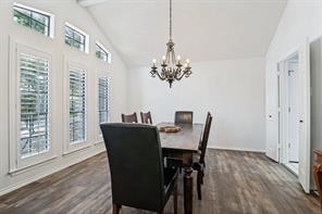 2501 Radcliffe Drive - Photo 3