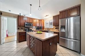 1633 Crosshaven Drive - Photo 7