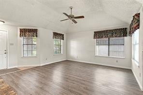 569 Grace Lane - Photo 8