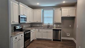 931 W Elm Street - Photo 7