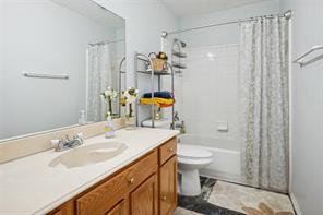 8210 Champion Drive - Photo 17