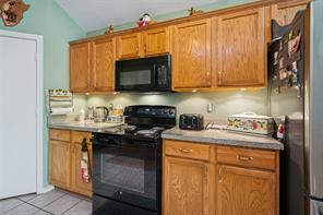 8210 Champion Drive - Photo 8