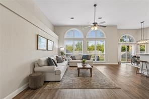5709 Highgate Lane - Photo 2