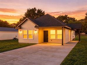 105 Oak Ridge Road