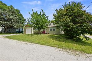 107 S Flower Lane - Photo 3